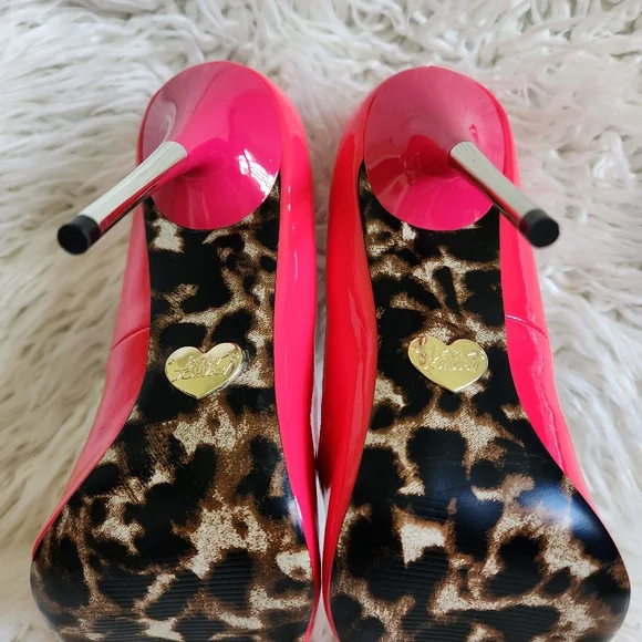 Betsy Johnson Pink Stiletto Pump Size 6.5 Limited Edition